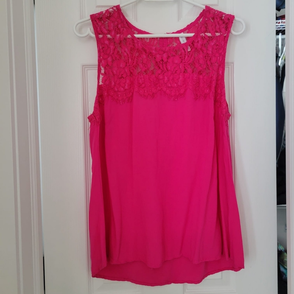 Elegant Pink Lace Women's Top Size L